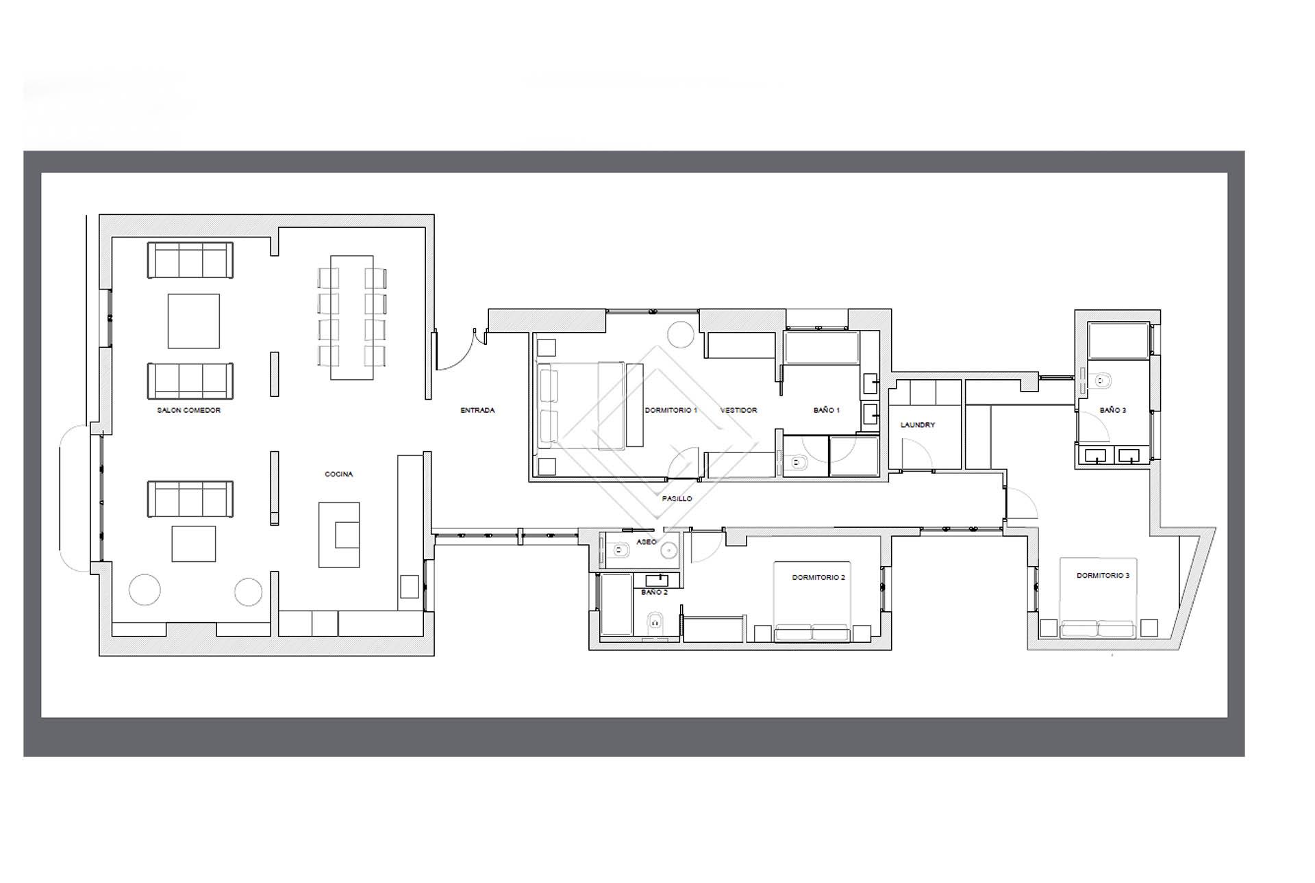 Amplio piso para entrar a vivir en Almagro - Imagen 1