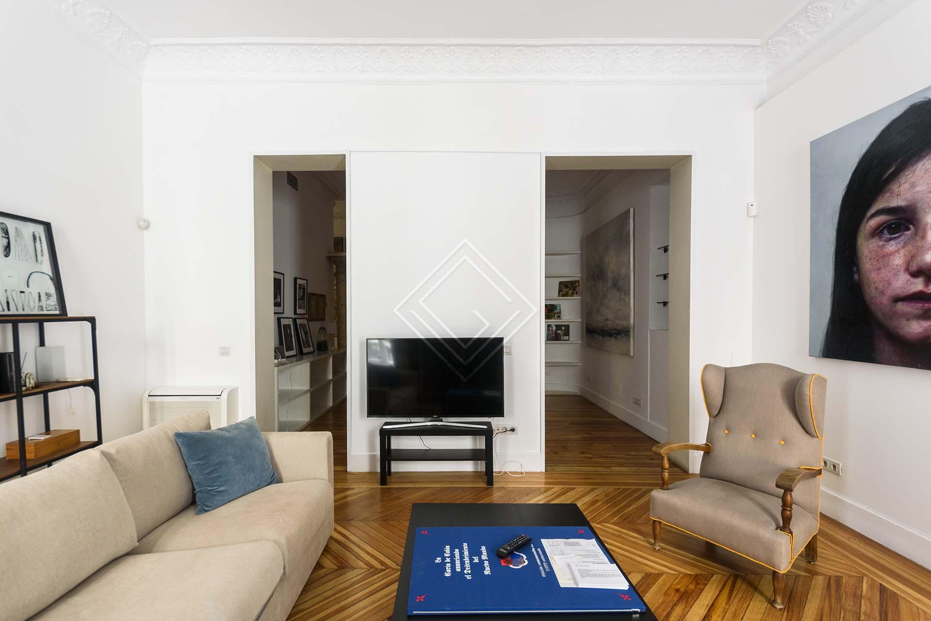 Piso totalmente reformado en Palacio - Imagen 3