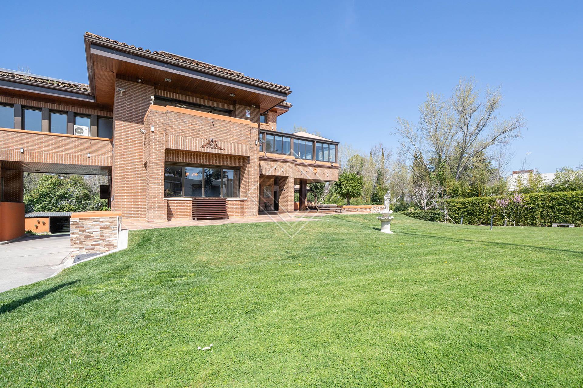 Magnífica vivienda independiente en La Florida - Imagen 3