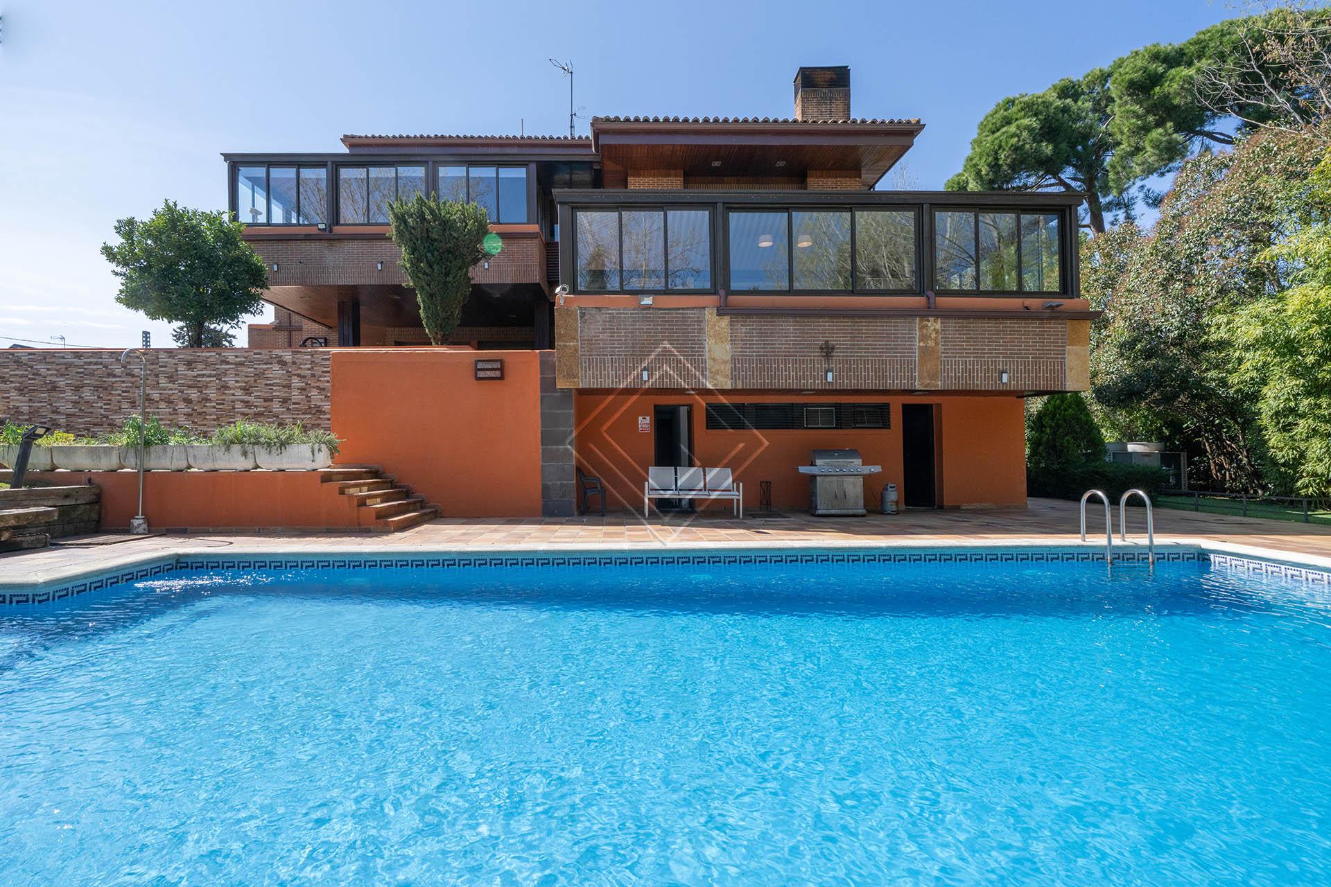 Magnífica vivienda independiente en La Florida - Imagen 1