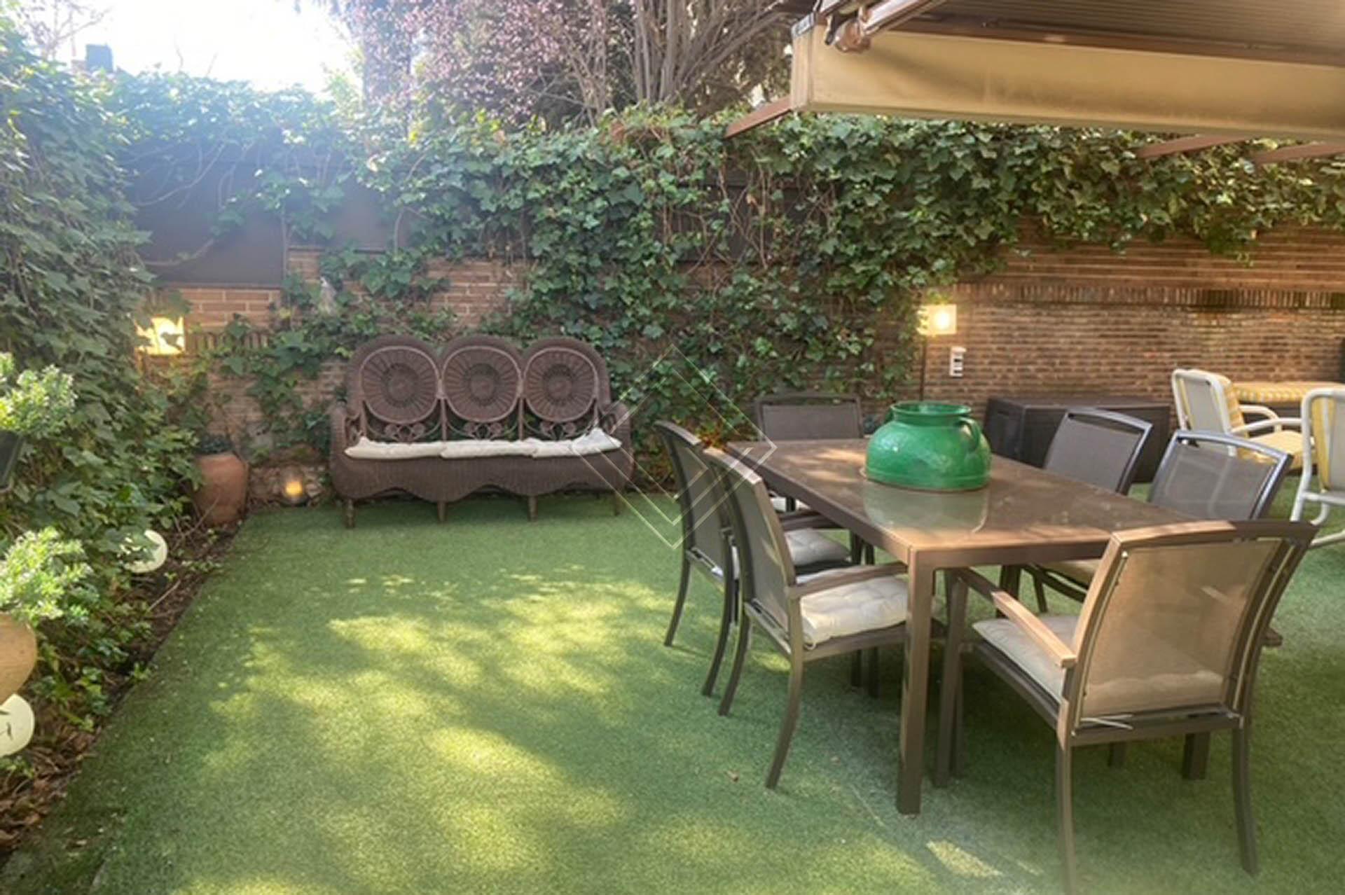 Magnífico bajo con terraza en el VIso - Imagen 3