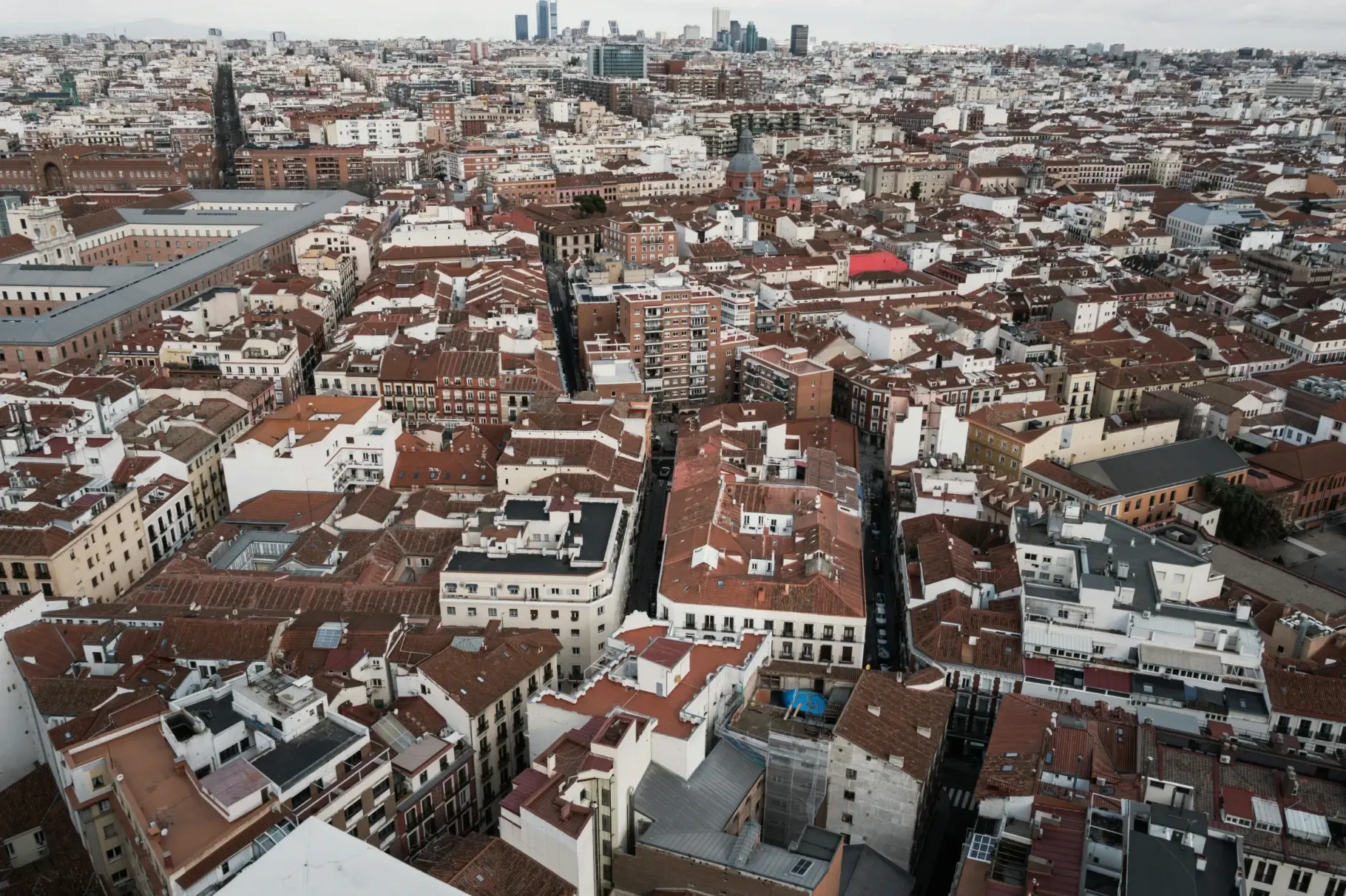 Qué documentación necesitas para comprar una casa en Madrid