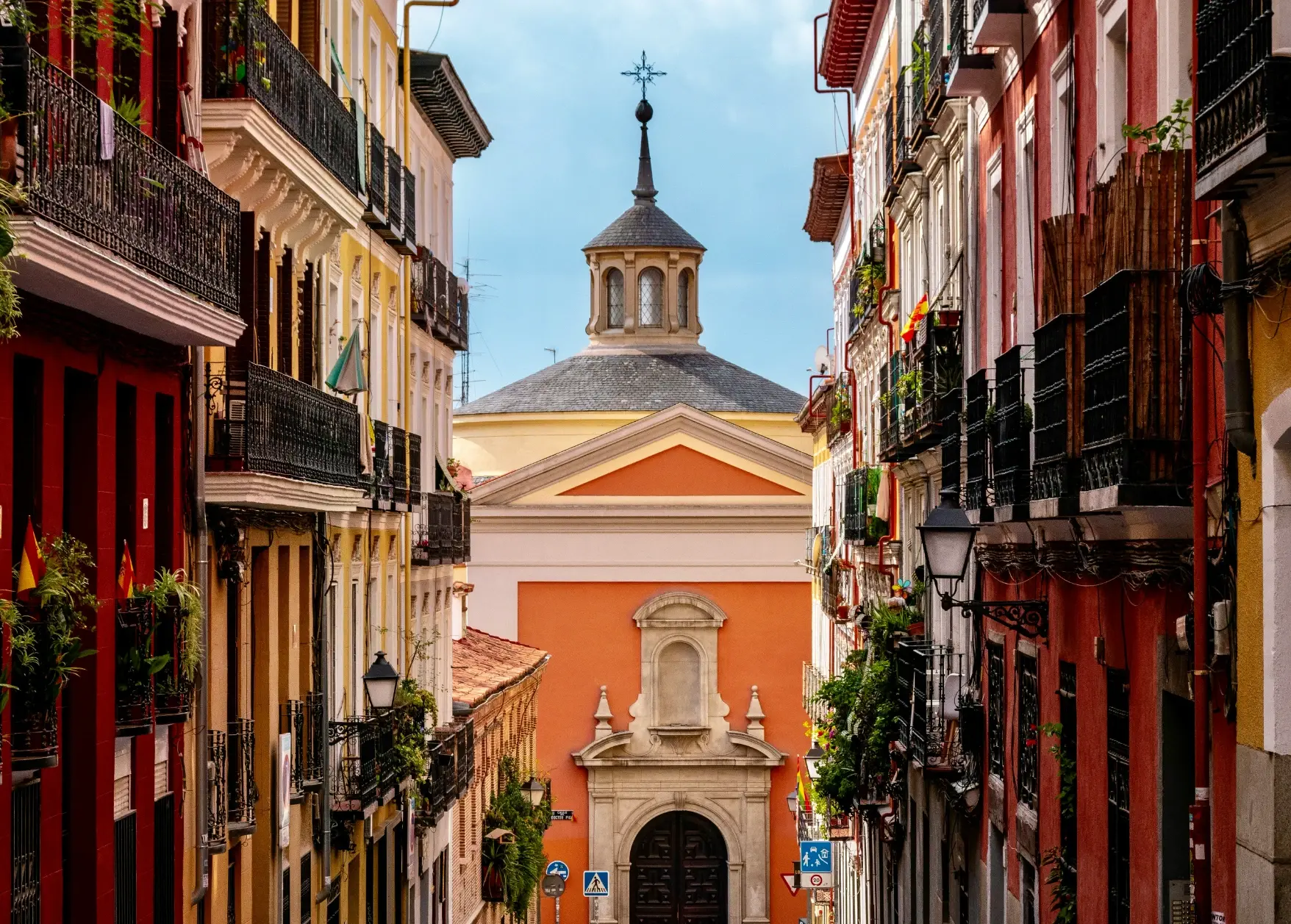 Diferencias entre comprar vivienda nueva vs segunda mano en Madrid