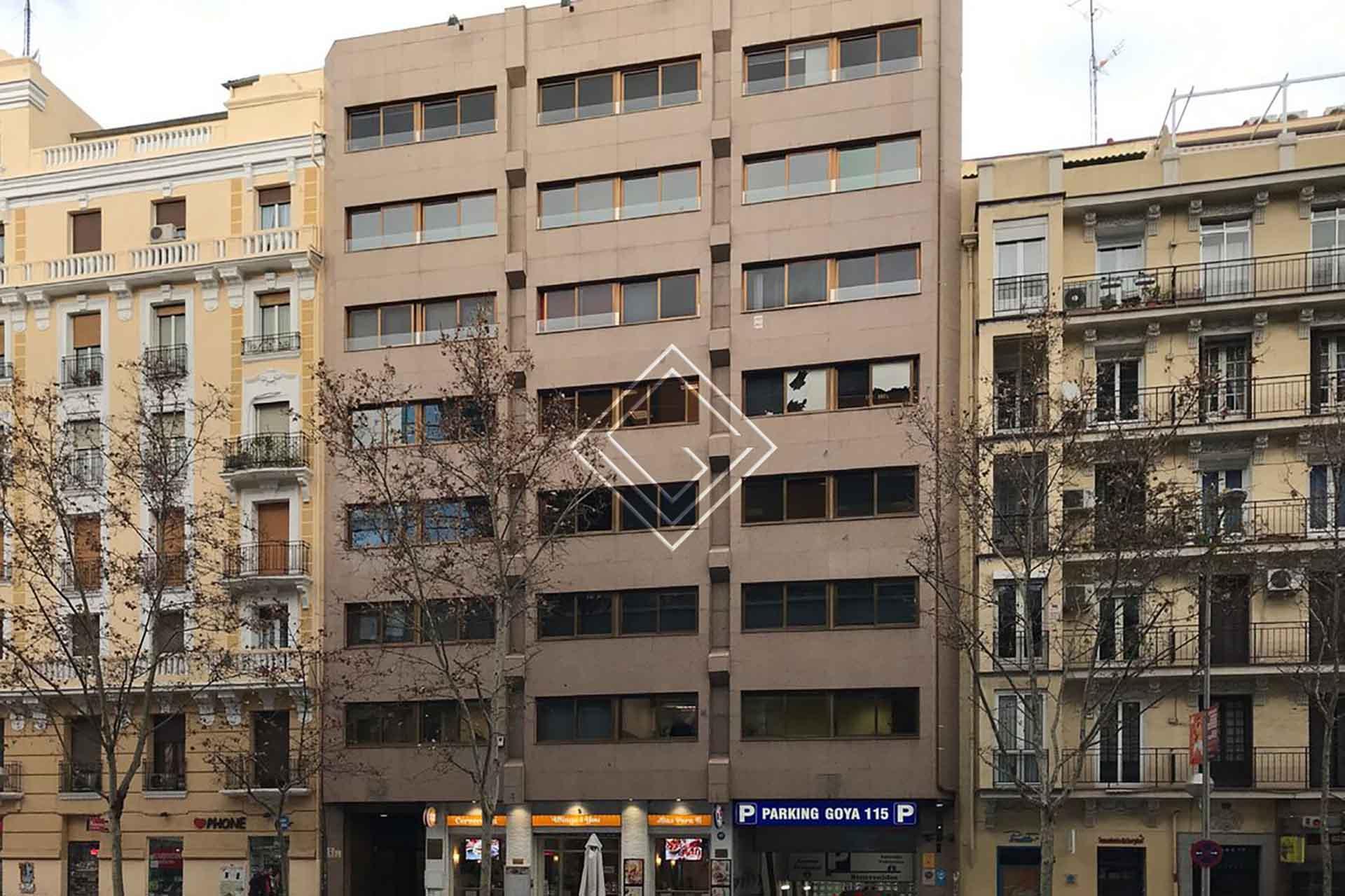 4 plantas de oficinas en venta en El Barrio de Salamanca - Imagen 2