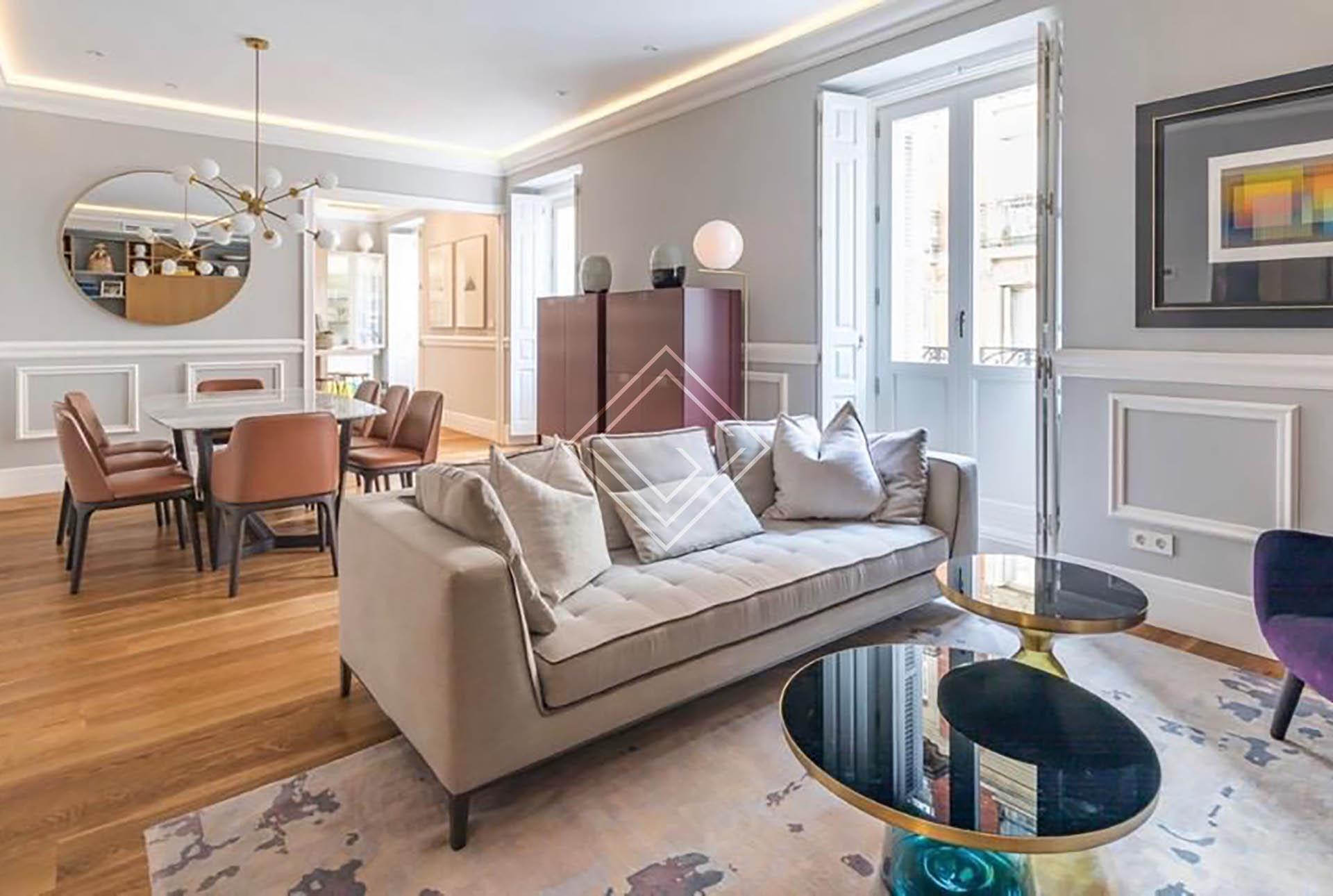 Acogedor piso amueblado en Recoletos - Imagen 2