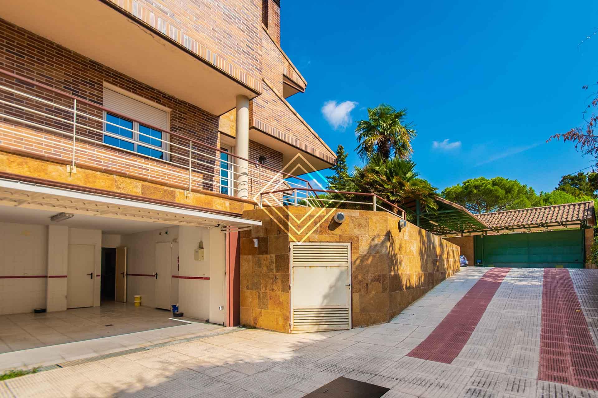 Estupenda vivienda en Monte Alina - Imagen 2