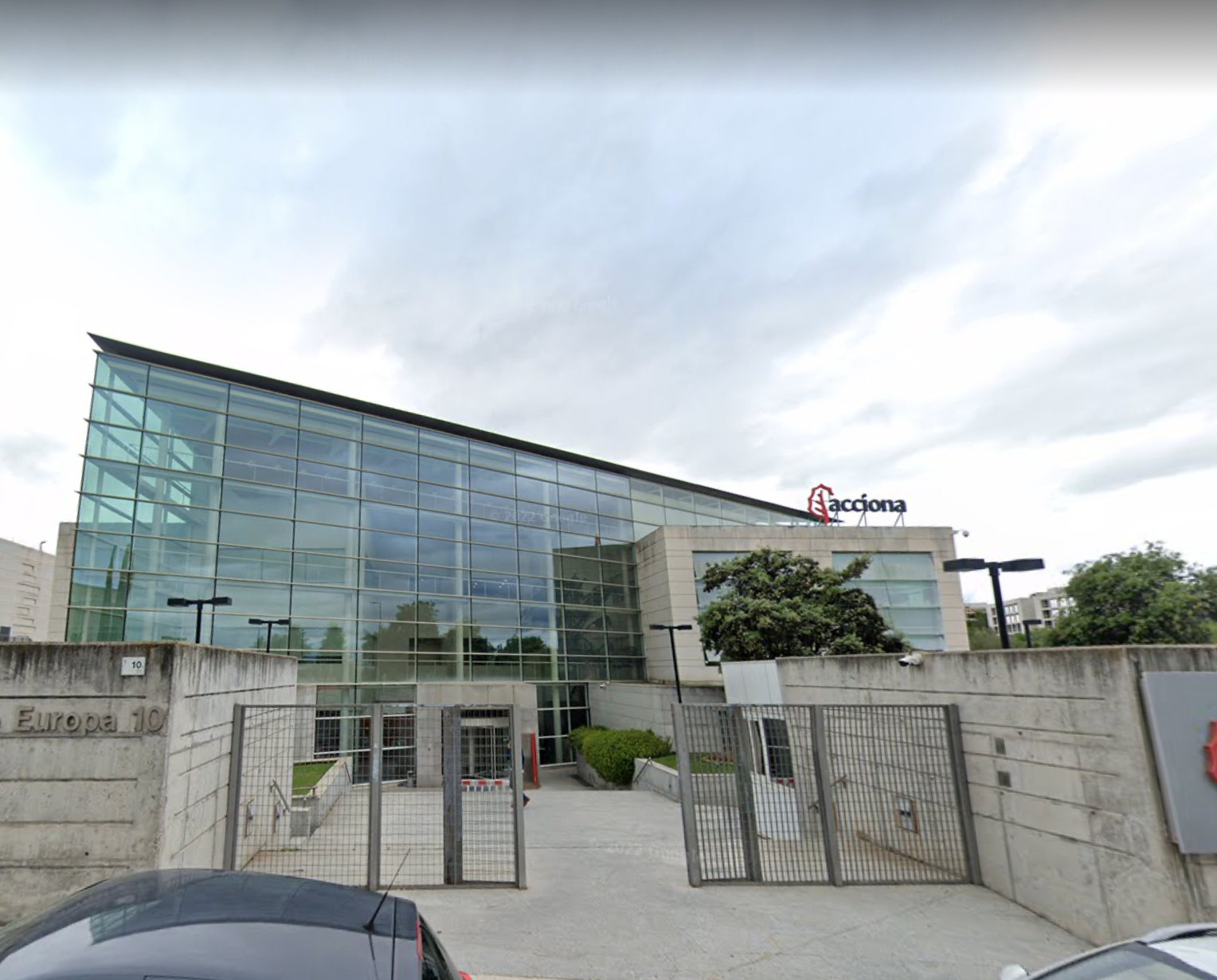 Exclusivo edificio de oficinas en PE La Moraleja - Imagen 2