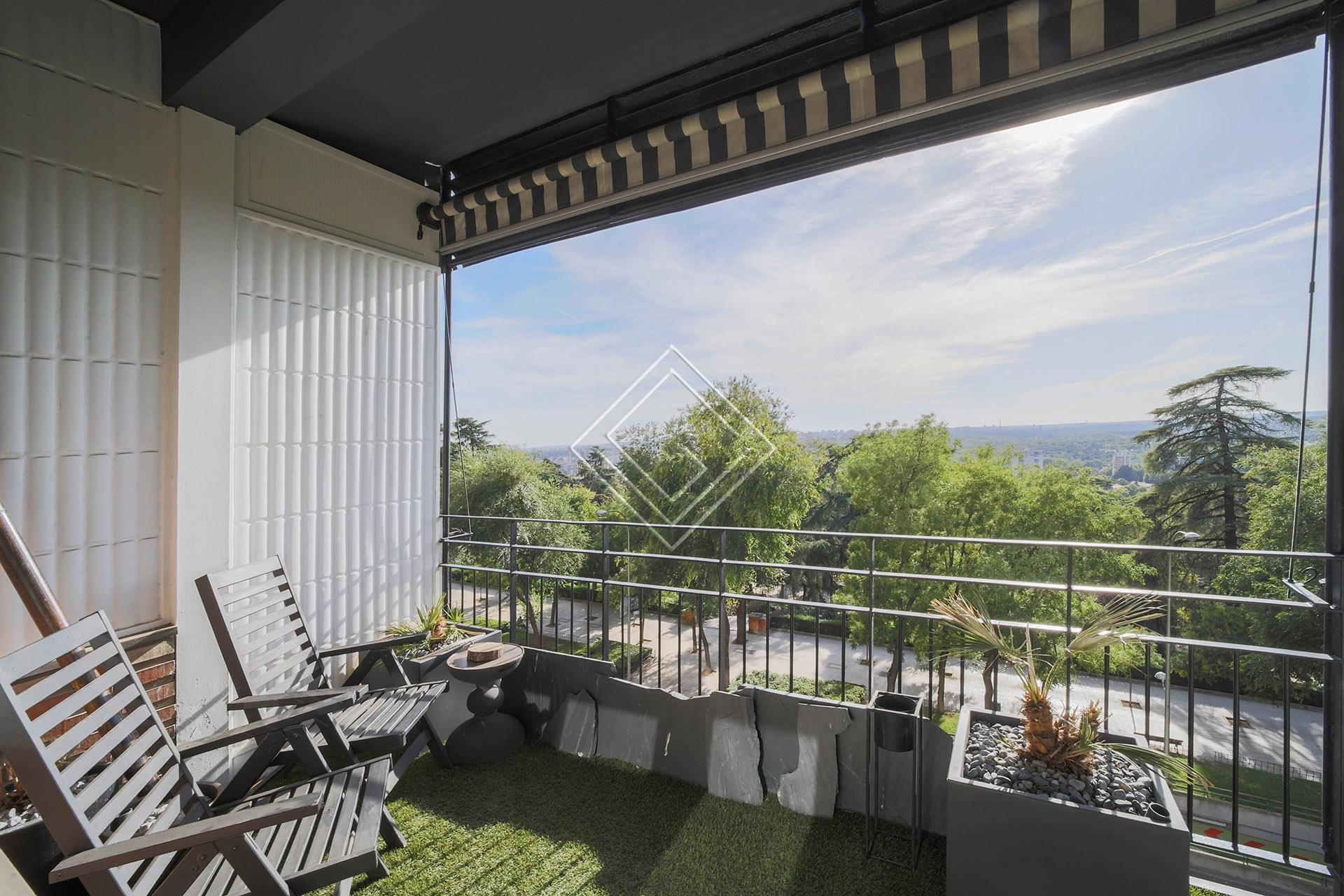 Piso para reforma en Rosales - Imagen 2