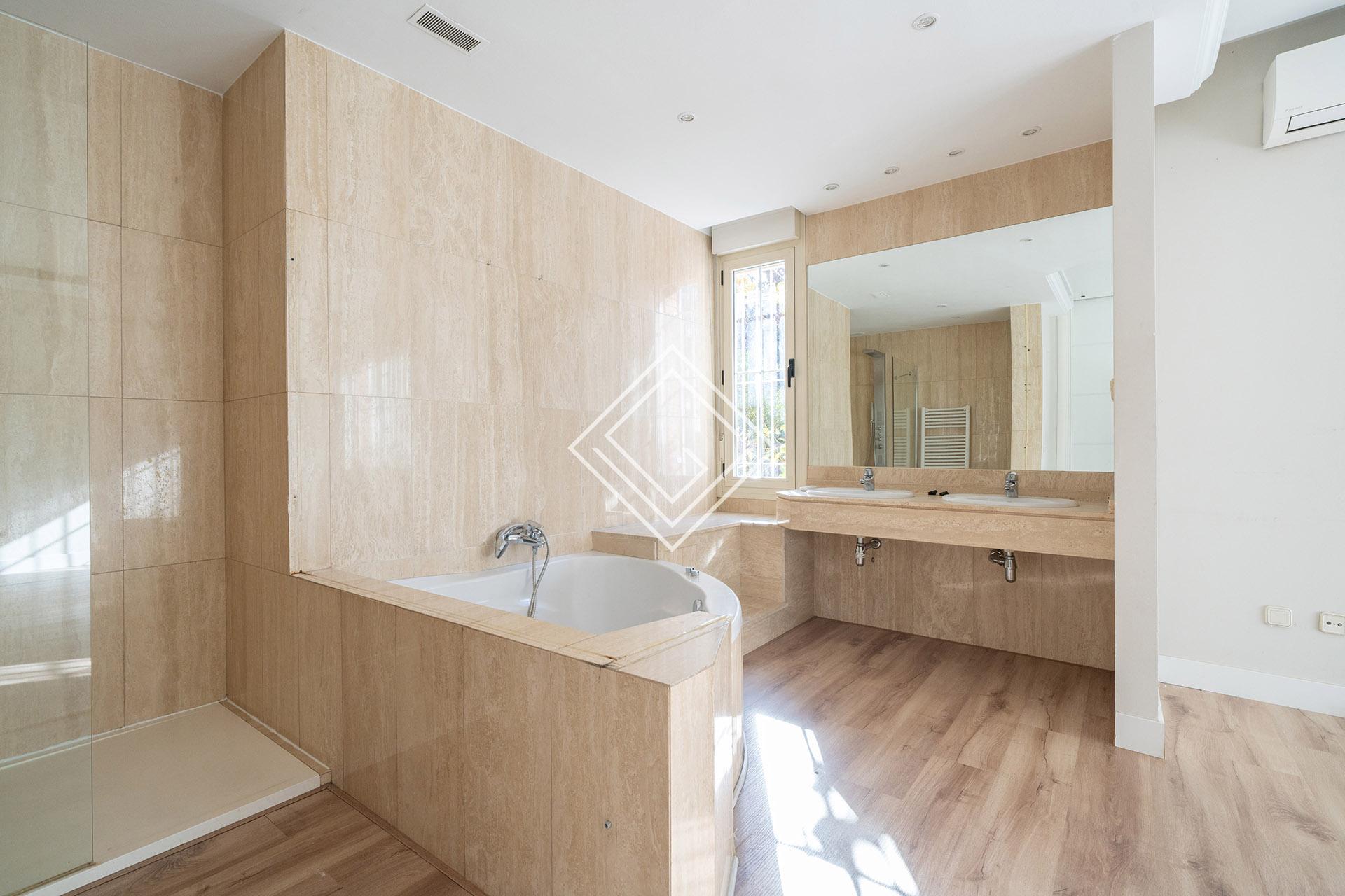 Imagen 15 de la propiedad