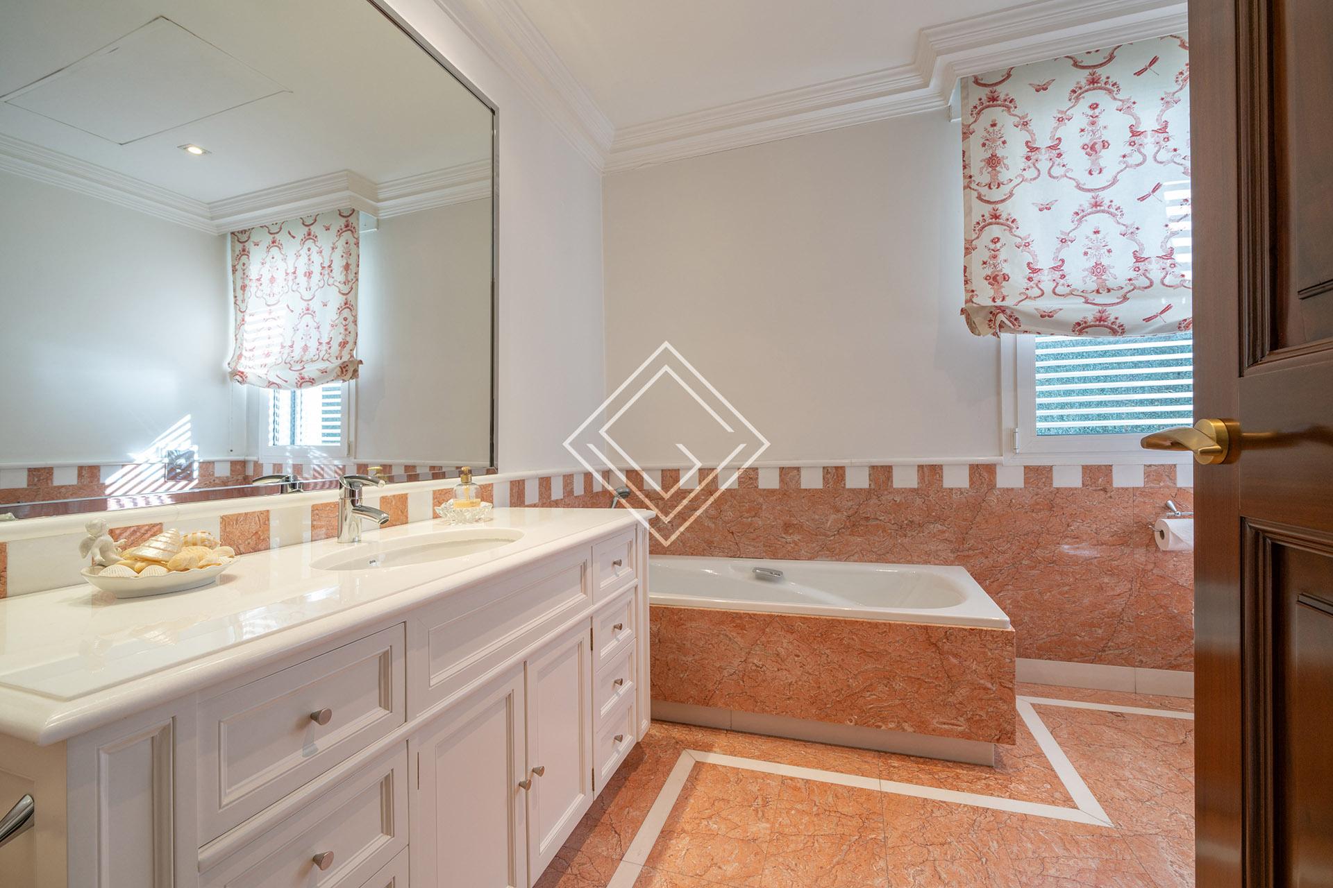 Imagen 41 de la propiedad