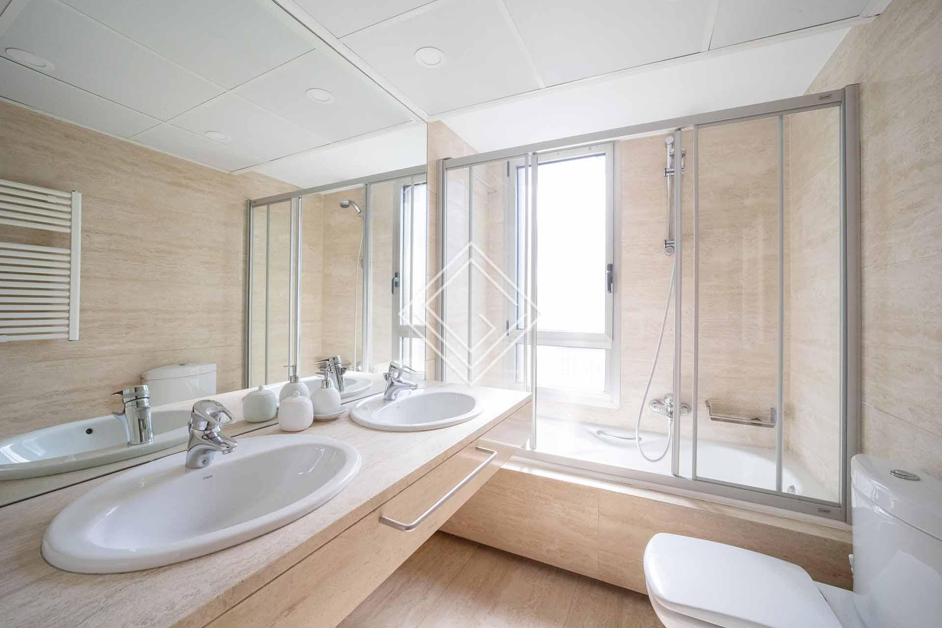 Imagen 25 de la propiedad